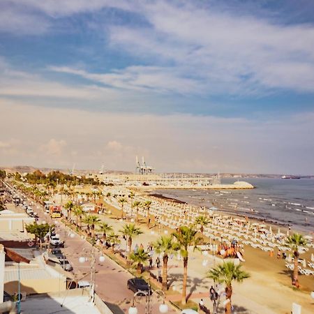 Beach Haven Larnaca Bagian luar foto