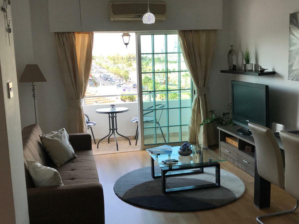Beach Haven Larnaca Bagian luar foto