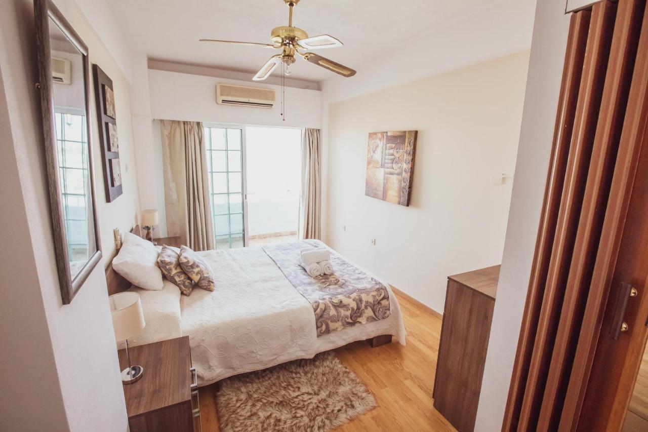 Beach Haven Larnaca Bagian luar foto